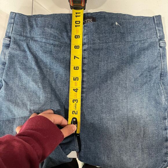 NYDJ Not Your Daughters Jeans Spanspring Pull On Capri Jeans Lunar Slimming 6/M - Picture 7 of 8